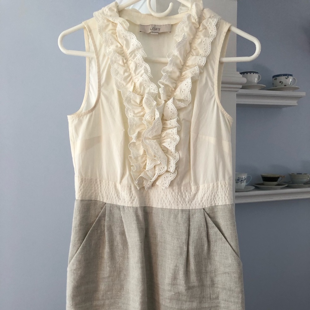 Two tone ruffle front dress